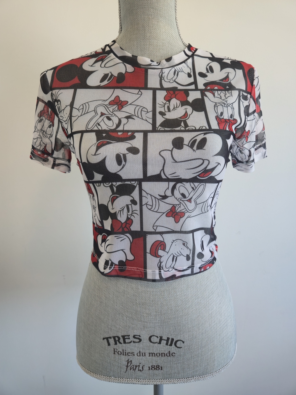 Disney Shear Crop Top Mickey Minnie Goody Pluto Size M